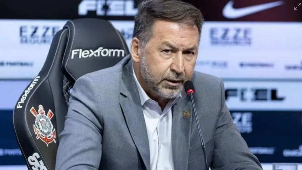 Augusto Melo diz que lutará por presidência do Corinthians e clama ao Conselho por democracia