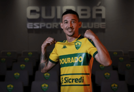 Alisson safira assina contrato com o Cuiabá