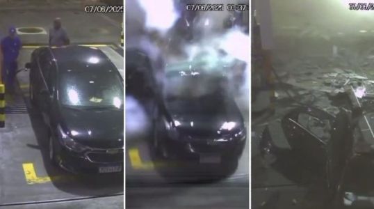 Carro explodiu enquanto estava abastecendo com GNV