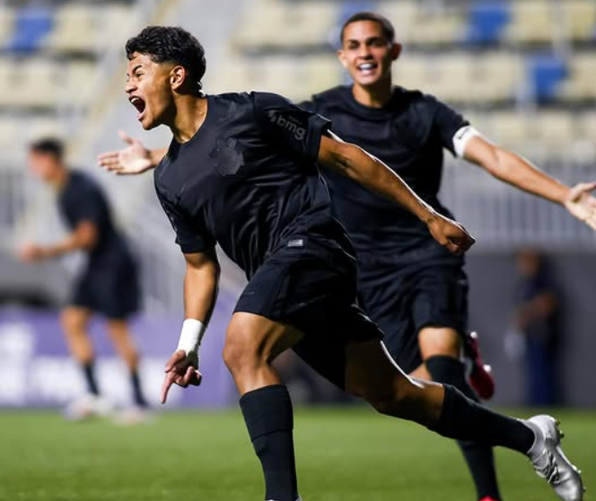 Em fase artilheira na base do Corinthians, Luiz Fernando mira chance com Dorival