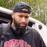 Ex-NBA faz gesto obsceno e discute com torcedor durante partida em Porto Rico