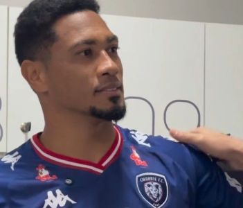 Hernane Brocador assinou com o Cianorte