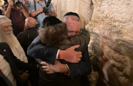 Javier Milei no Muro das Lamentações, em Israel