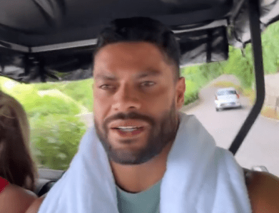 Atacante Hulk, do Atlético, está aproveitando as férias ao lado da esposa Camila Sousa, em Seychelles