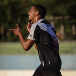 Vasco supera Fluminense e entra no G8 do Brasileirão Sub-20