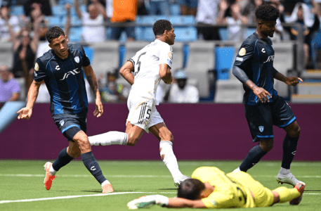 Bellingham marcou o primeiro gol do Real Madrid contra o Pachuca