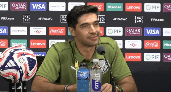 Abel Ferreira fez a sua escolha entre Messi e Cristiano Ronaldo