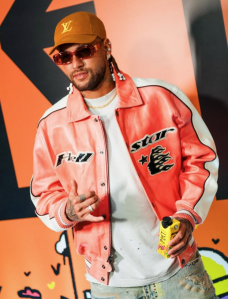 Neymar durante lançamento do Pley by Ney