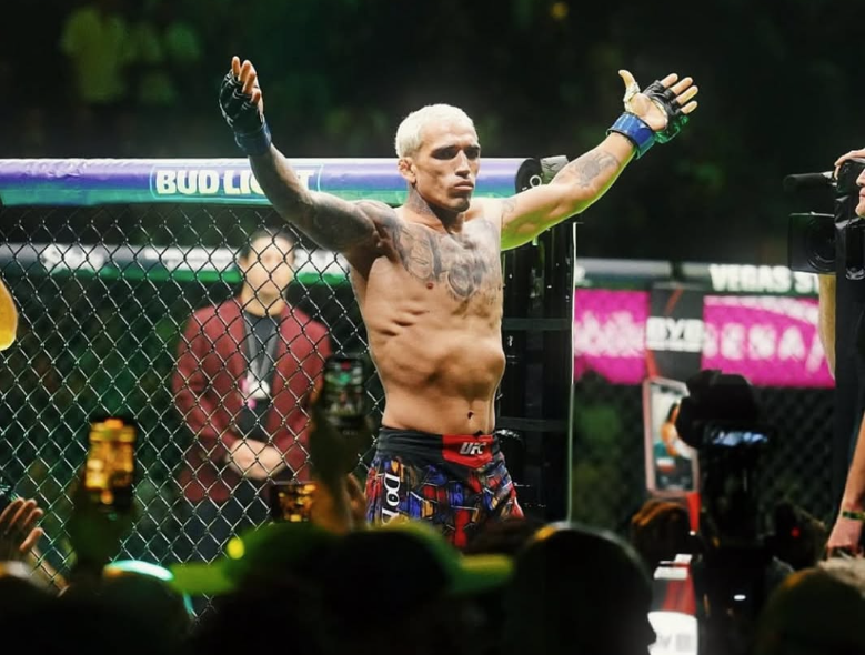 Charles do Bronx desabafa após perda de cinturão no UFC