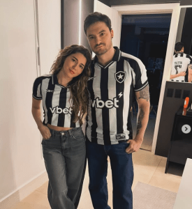 O youtuber e influenciador Felipe Neto é torcedor declarado do BotafogO