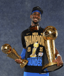 Shai Gilgeous-Alexander renova contrato com o Thunder