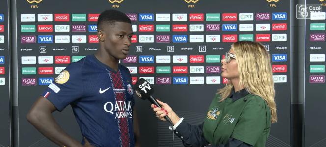 O português Nuno Mendes após a vitória do PSG sobre o Bayern de Munique