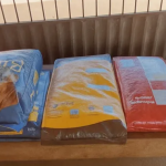 Sítio que ajuda animais abandonas pede doações de ração