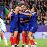 França goleia Gales e encaminha classificação na Eurocopa Feminina