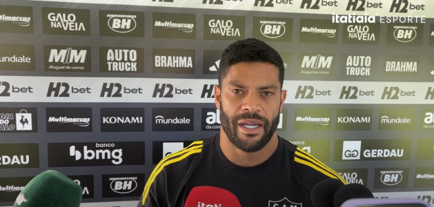 Hulk em zona mista após treino do Atlético