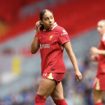 Arsenal acerta contratação de atleta do Liverpool por valor milionário e bate recorde