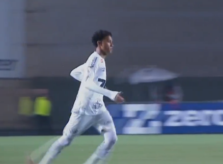 Santos: vitória contra Desportiva Ferroviária marca estreia de filho de Robinho