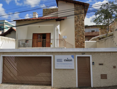 Segundo a assessoria de imprensa do Professor Cleiton, quando foi criado, o gabinete oferecia espaço para manifestações culturais e reuniões.