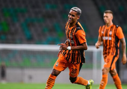 Pedrinho vive bom momento no Shakhtar