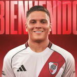 River Plate anuncia o retorno de meia colombiano campeão da Copa Sul-Americana