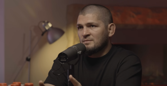 Khabib Nurmagomedov em entrevista ao Hustle Show