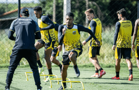 Novorizontino em treino para jogo da Série B 2025