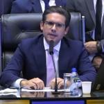 Em meio à tensão, Motta encerra sessão na Câmara e defende diálogo