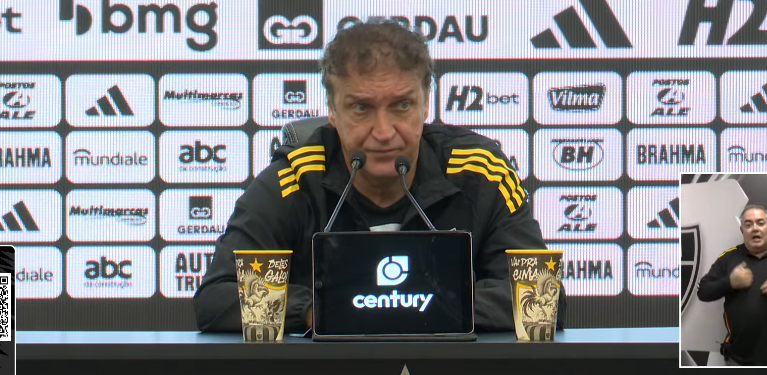 Cuca elogia elenco do Atlético e abre o jogo sobre rodar o grupo contra o Vasco