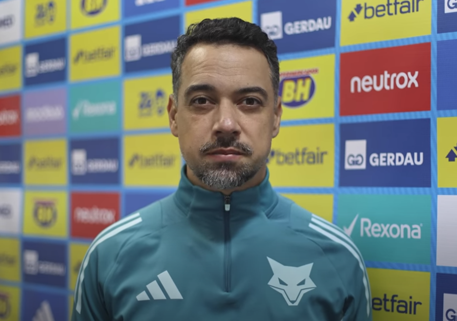Cruzeiro: técnico critica regulamento da Copa do Brasil Feminina após eliminação