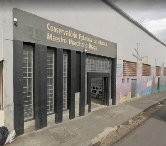 O conservatório fica na Tv. João Pessoa, 137 - Vila Paiva.