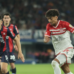 Estudiantes marca no fim, bate Cerro fora de casa e abre vantagem na Libertadores