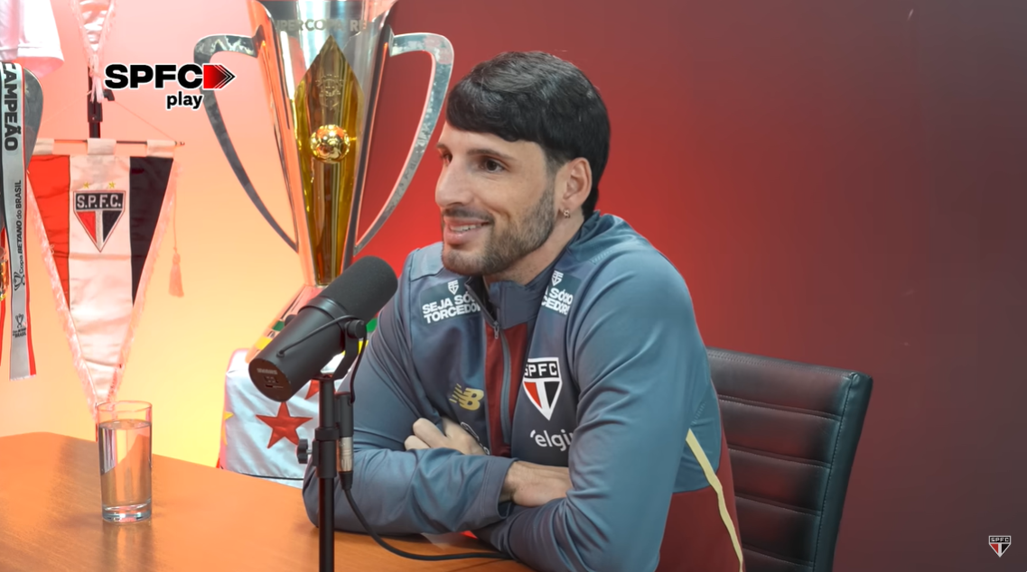 São Paulo: Calleri revela como contrariou familiares para rejeitar oferta do Atlético