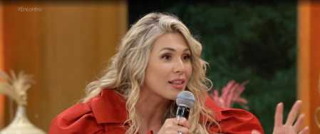 Lívia Andrade sonhou com Silvio Santos