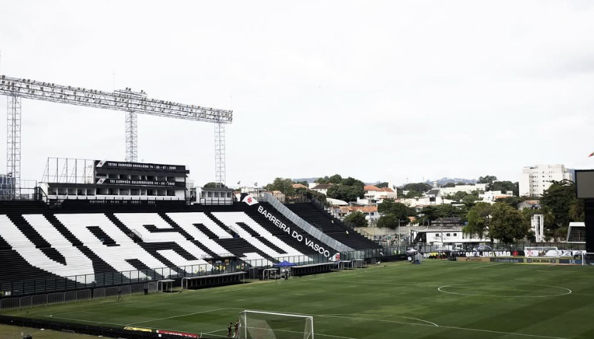 Horário e onde assistir ao vivo Vasco x Corinthians, pelo Brasileirão