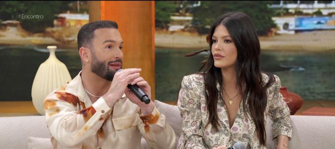 Diego Hypolito e Vitória Strada durante participação no Encontro
