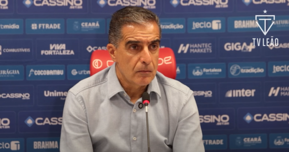 Renato Paiva concedeu entrevista coletiva após a derrota do Fortaleza para o Internacional