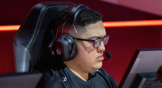 Felipe "flainzz", coach da line-up de VALORANT do Corinthians Esports