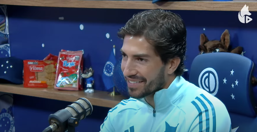 Lucas Silva rasga elogios a Jardim e aponta diferencial do técnico do Cruzeiro
