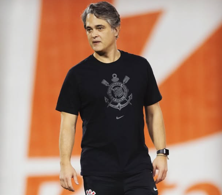 Em meio à série de lesões, Corinthians recontrata fisioterapeuta; veja detalhes