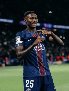 PSG vence Atalanta na estreia da Champions