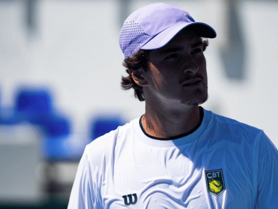 João Fonseca durante treino da equipe brasileira de tênis