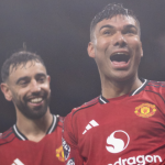 Casemiro faz gol, é expulso, e Manchester United vence Chelsea pela Premier League