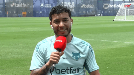 William, lateral-direito do Cruzeiro, em entrevista à Itatiaia