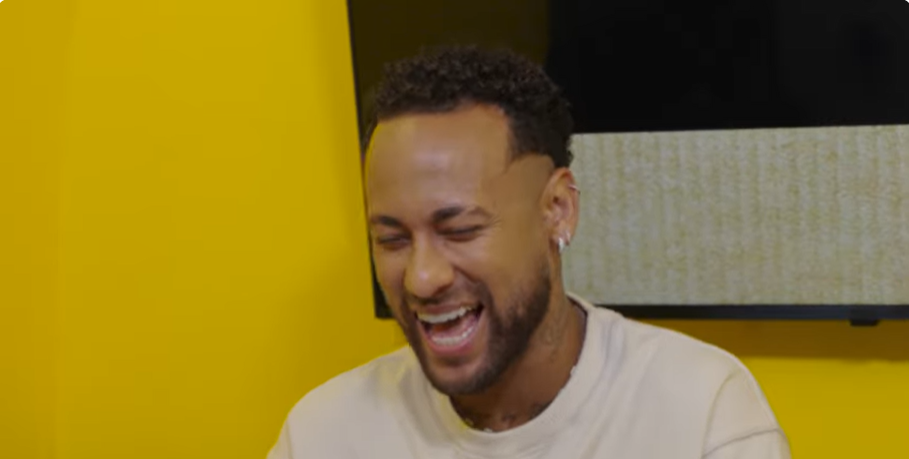 Neymar manda indireta nas redes sociais após polêmica com jornalista