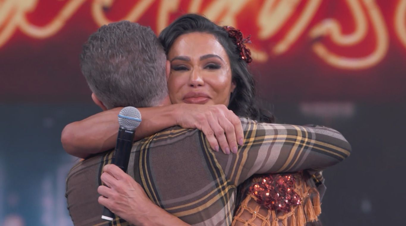 Gracyanne Barbosa saiu da Dança dos Famosos? Especialista explica tratamento após acidente