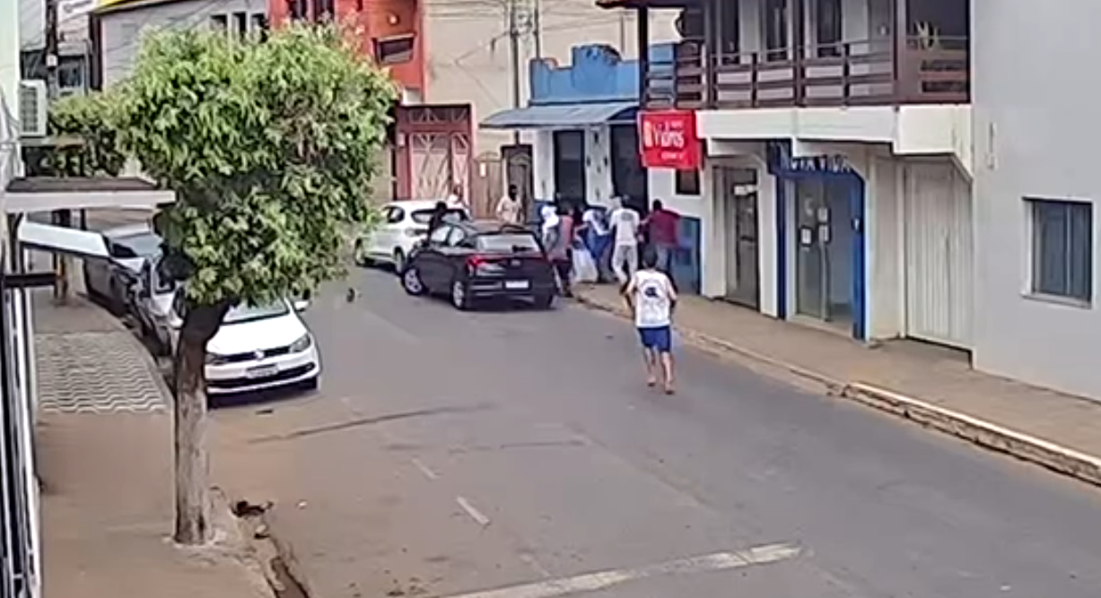 Integrantes de torcida organizada em Inhapim, Ipatinga e Timóteo são presos