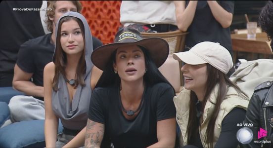 Adriane Galisteu parabenizou Carol em vez de Rayane