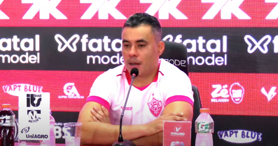 Jair Ventura,em entrevista coletiva