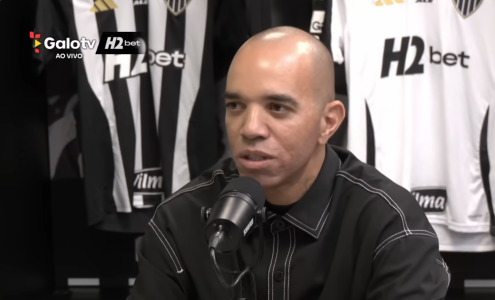 Diego Tardelli durante o Galocast da GaloTV