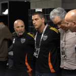 O discurso de Sampaoli aos jogadores do Atlético sobre clássico contra o Cruzeiro